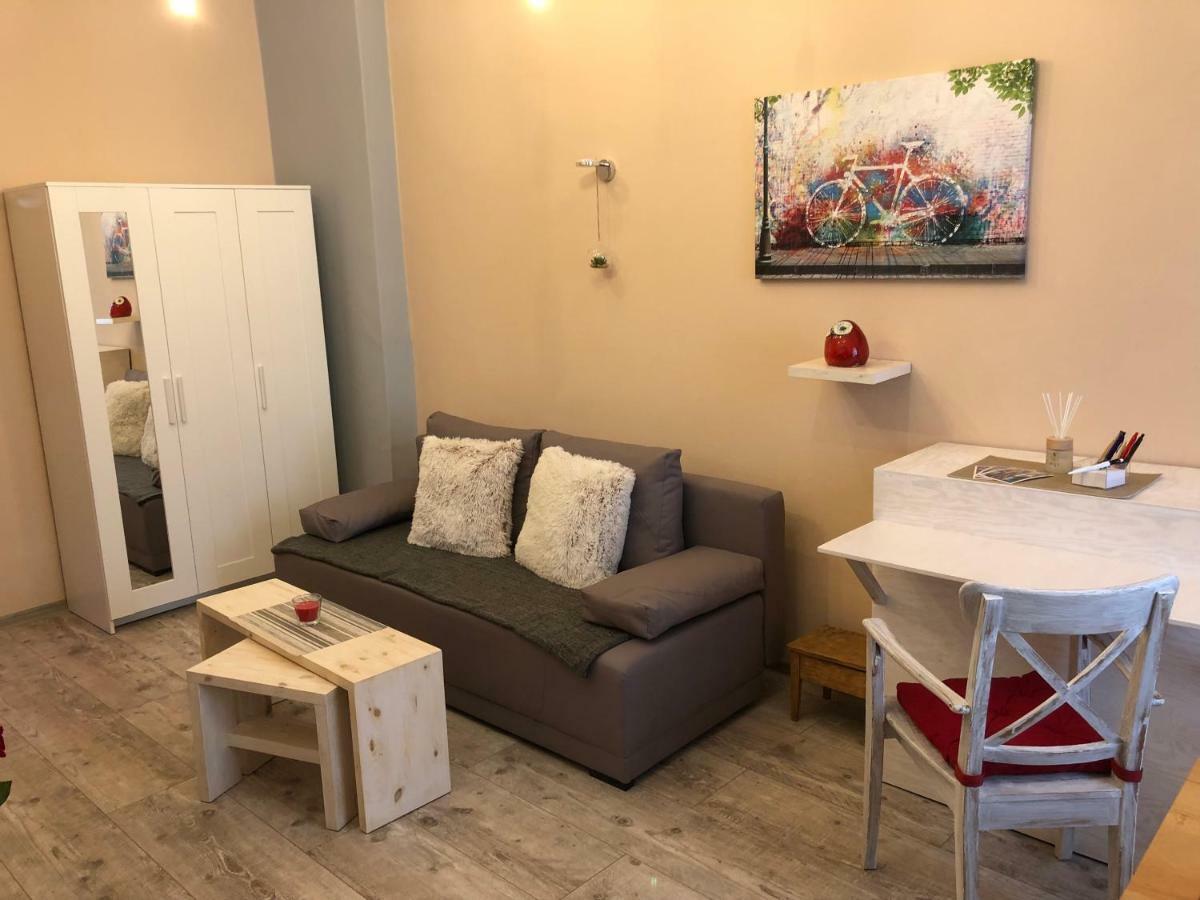 Studio Flat Grunwaldzka Up To 2Persons+1 Wroclaw Exterior photo